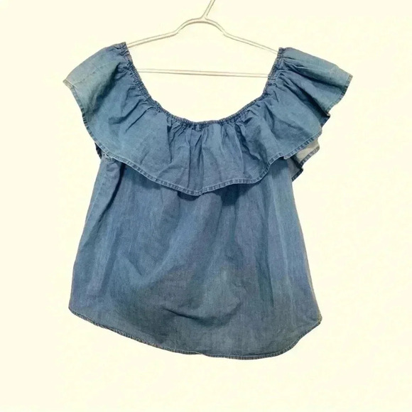 Magazine off the shoulder, medium weight denim top - Picture 2 of 5